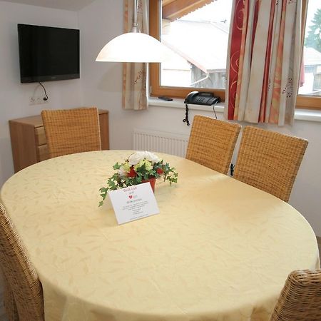 Charming Apartment In Uderns With Balcony Экстерьер фото